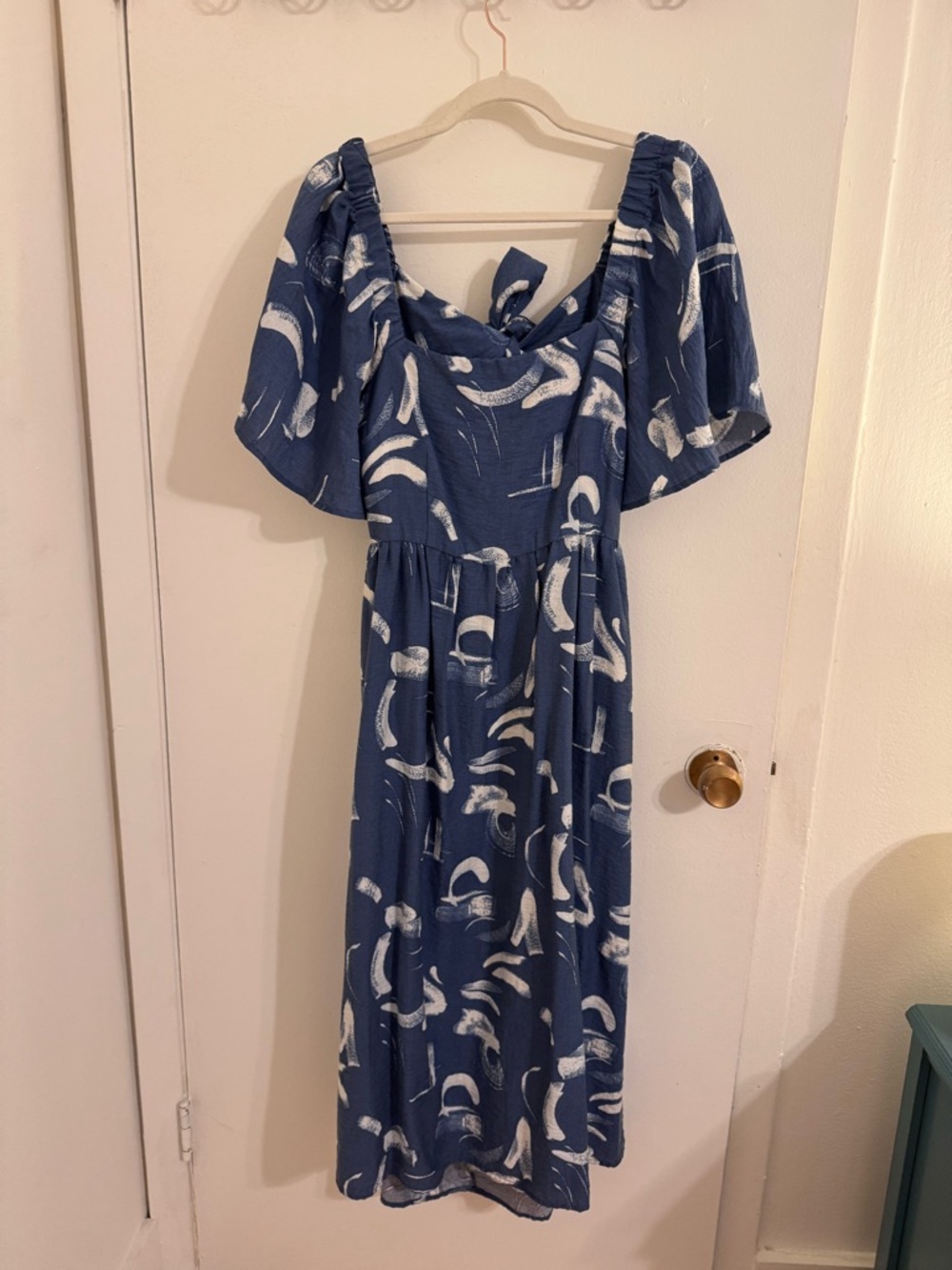 Blue Abstract Print Tie-Back Midi Dress - Picture 2 of 10